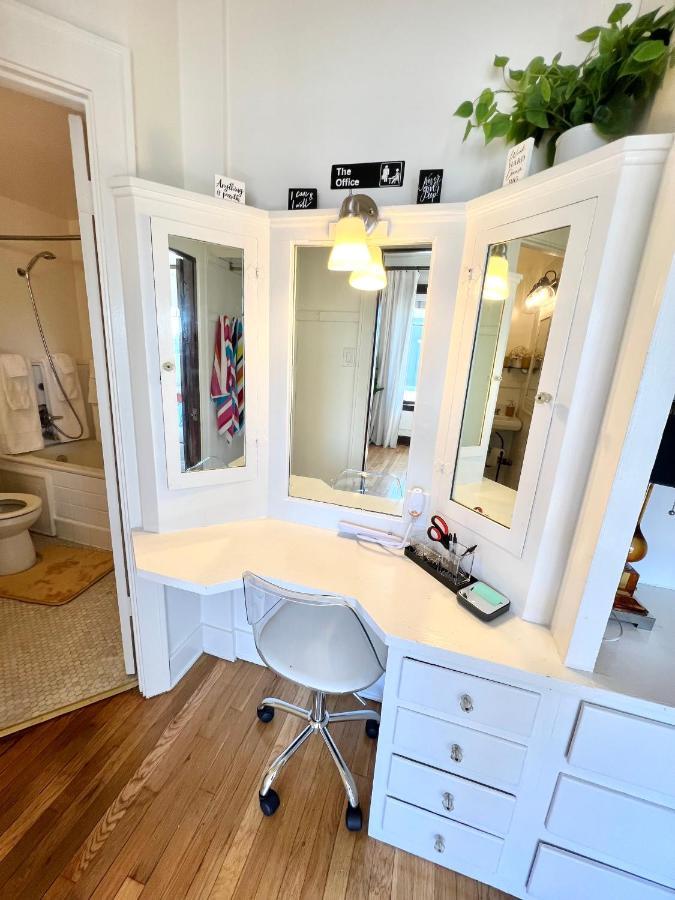 Private Cozy Studio, Peek A Boo Ocean View For 2 Лонг Бич Экстерьер фото